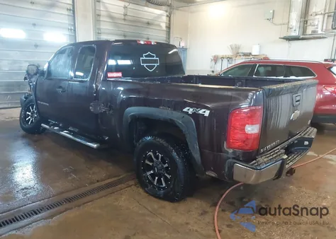 2008 Chevrolet Silverado 1500 Work Truck z USA, uszkodzony, nr VIN 1GCEK19C38Z187969